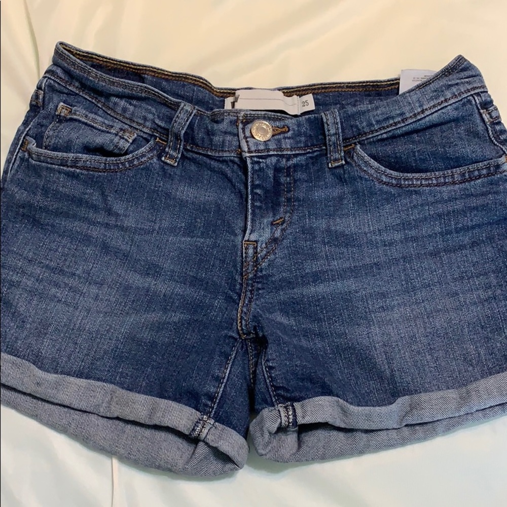 Levi’s denim shorts